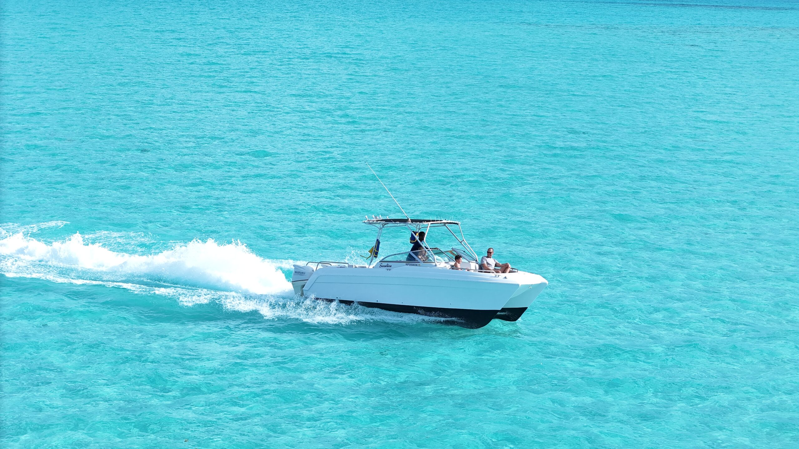 M.V. Sunshine 22-foot Glacier Bay 2240 private charter boat in Providenciales
